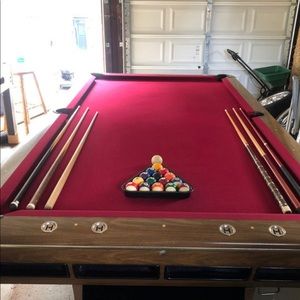 Pool table